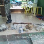 PMA de Campo Grande prende e autua em R$ 1,5 mil um pescador por pescar em piracema e porte ilegal de armas e apreende pescado