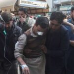 Paquistão: homem-bomba explode mesquita em quartel da polícia e deixa 34 mortos