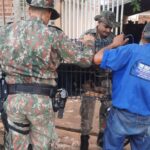 PMA e Vigilância Sanitária de Cassilândia resgatam Rottweiler abandonado por família que foi embora da cidade para outro Estado