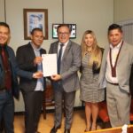 Vereadores de Sidrolândia levam solicitação para construção de 500 casas populares ao deputado Vander Loubet