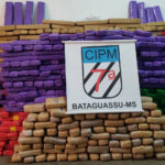 Polícia Militar apreende uma tonelada de maconha e prende homem em flagrante por tráfico de drogas em Bataguassu