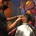 Spazen Saúde e Beleza está com dois barbeiros