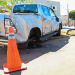 Condutor avança na contramão em avenida e atinge camionete no Tiradentes