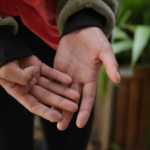 Homem é preso suspeito de estuprar filha enquanto esposa estava na igreja em MS