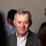 Com presença de general, prefeitos discutem desenvolvimento da fronteira