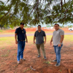 Prefeito Japao e vereadores visita obras em Dois Irmãos do Buriti