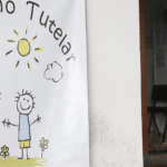 Tortura em MS: menina de 12 anos tem cabeça costurada por prima que estuda Medicina