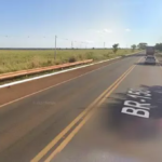 Trator tomba, atinge e mata trabalhador em sítio