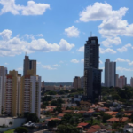 Semana começa com tempo estável e sol, sem previsão de chuva no Estado