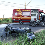 Motos batem e garupa morre atropelada por ônibus no Nova Lima em Campo Grande