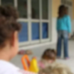 Creche é investigada por maus-tratos a crianças após bebê aparecer com hematomas e vômitos em MS