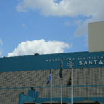 Após acidente entre carro e caminhão, grávida de 7 meses perde bebê