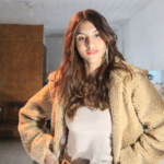 Opama Brechó realiza desfile da coleção singular