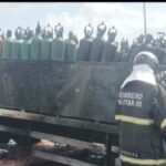 Bombeiros de Jardim Agem Rápido e Evitam Incêndio de Grandes Proporções em Caminhão Carregado de Cilindros de Oxigênio e Amônia na BR-060