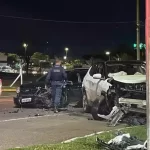 No horário de pico, veículos ficam arrebentados em cruzamento da Via Parque