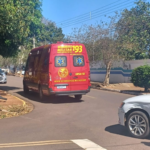 Motociclista embriagado é lançado a seis metros ao colidir com carro em Campo Grande