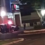 Motociclista é baleado durante perseguição policial no centro de Dourados