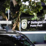 Homem reage a assalto de celular e é esfaqueado no peito em Ponta Porã