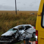 Idosa morre ao colidir com caminhão câmara fria na BR-163, em Dourados