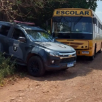 Ônibus escolar é apreendido com 1 tonelada de maconha em Campo Grande