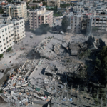 Israel destrói distrito de Gaza e míssil atinge igreja ortodoxa