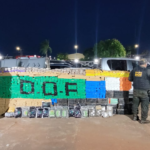 Hilux roubada é recuperada pelo DOF carregada com quase duas toneladas de drogas em Amambai