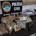 Polícia Civil deflagra operação contra o tráfico de drogas e prende quatro pessoas em Rio Brilhante