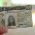 Alerta: promessa de CNH sem aulas, exames e nem provas é golpe com entrega de documento falso