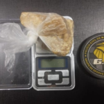 Polícia Civil prende homem por tráfico de drogas e falsa identidade e apreende adolescente por ato infracional equivalente ao tráfico