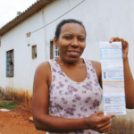 Beneficiários precisam fazer recadastramento em programa do Governo que paga a conta de luz