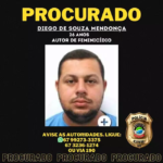 Polícia divulga cartaz para descobrir o paradeiro de assassino