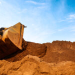 Prefeita Vanda Camilo quer gastar mais de R.000.000 em areia e R5 mil em florzinhas