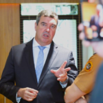 Governo envia aeronave para apoiar resgate e salvamento das vítimas das enchentes no RS