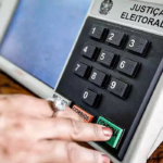 Pré-candidatos apresentadores de rádio e TV devem se afastar de programas a partir de 30 de junho