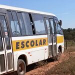 Mães de assentamento em Nioaque enfrentam drama com ônibus escolar precário
