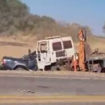 Morre terceira vítima de acidente entre caminhonete e caminhões na BR-163