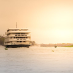 Rio extenso e milhões na economia: turismo no Pantanal atrai visitantes do mundo