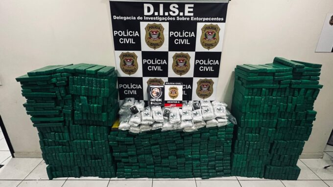 Ação conjunta entre as Polícias Civis do estado de São Paulo e Mato Grosso do Sul, apreende dois veículos transportando grande quantidade de drogas