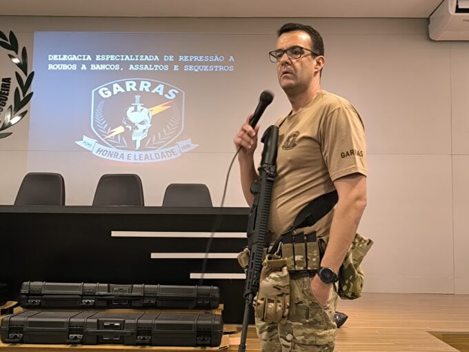 Polícia Civil ministra curso de habilitação em fuzil para agentes de unidades operacionais