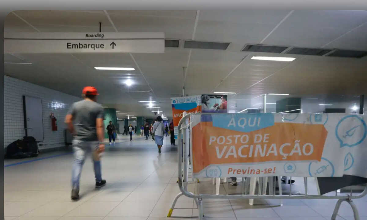 Saúde nega desabastecimento generalizado de vacinas no Brasil