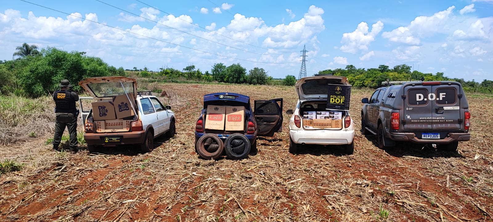 Veículos carregados com produtos ilegais são apreendidos pelo DOF em Dourados