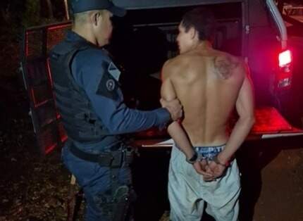 Desentendimento durante bebedeira termina com homem morto a golpes de foice