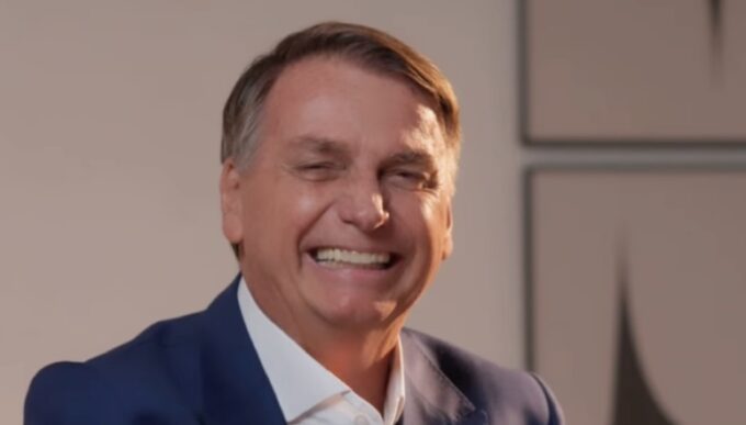 Bolsonaro desmente punição e libera apoio de bolsonaristas a Rose no 2º turno