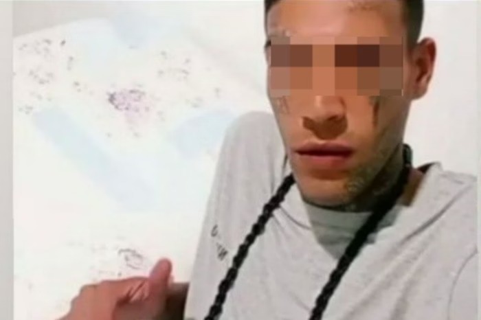 Homem espanca menino de 4 anos e o joga da escada para simular morte