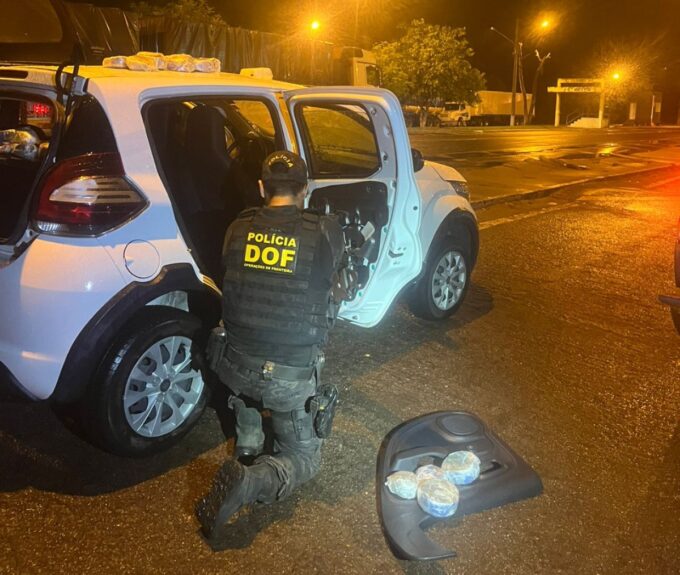 DOF apreende drogas em compartimentos ocultos em carro que seguia para São Paulo