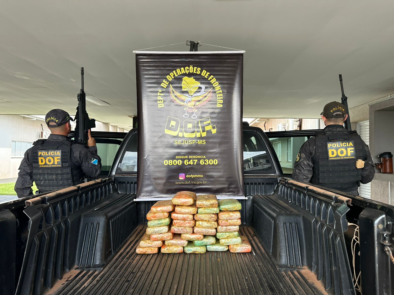 DOF realiza apreensão milionária de cocaína no município de Deodápolis