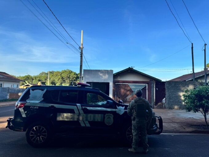 Polícia Civil cumpre mandados de busca e apreensão em investigação contra organização criminosa na fronteira com o Paraguai