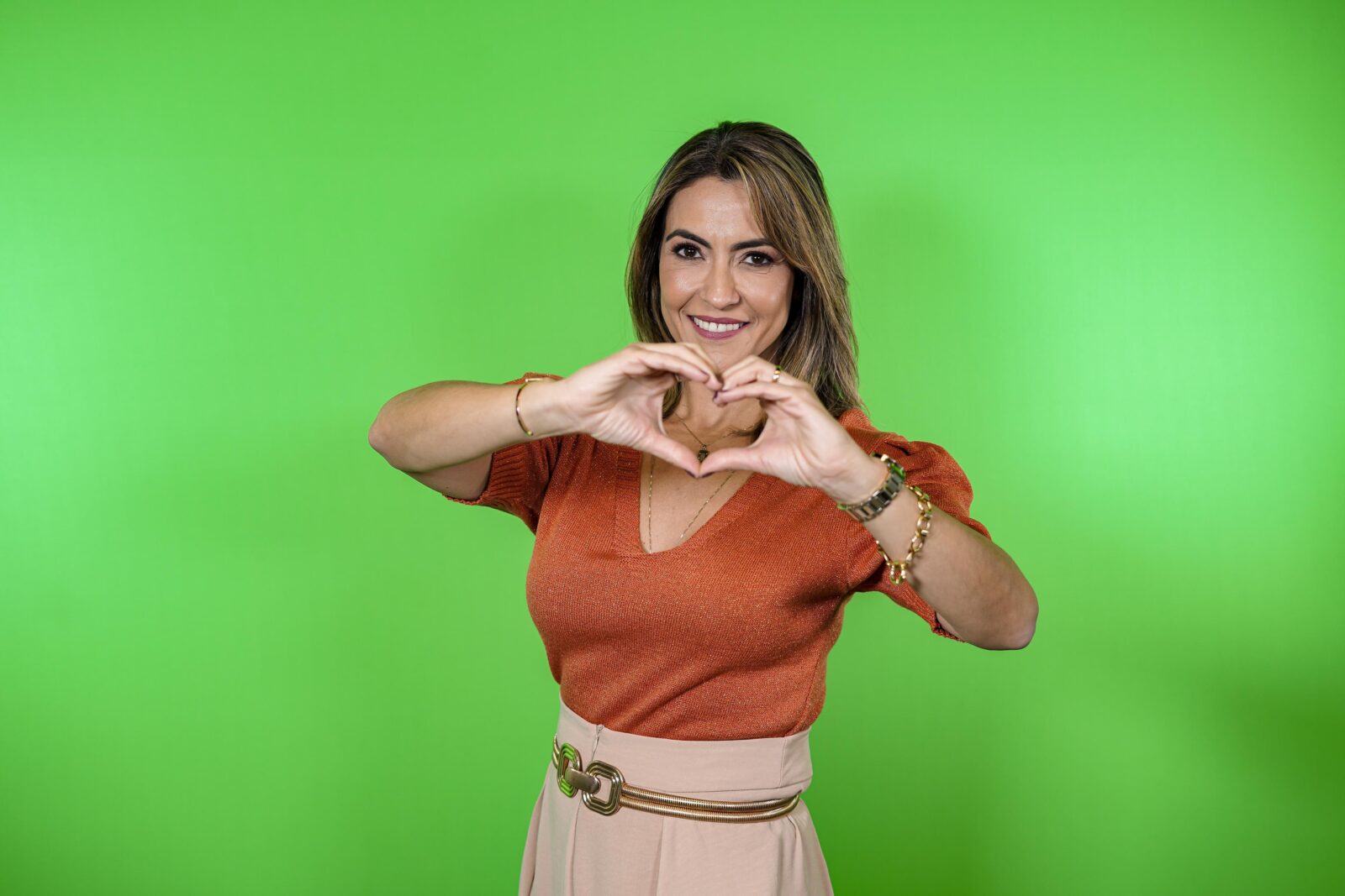 Soraya Thronicke cresce nas pesquisas e fortalece sua presença na política do MS