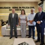 Delegado-Geral da Polícia Civil se reúne com procuradora da PGE e secretário-executivo do Procon Estadual