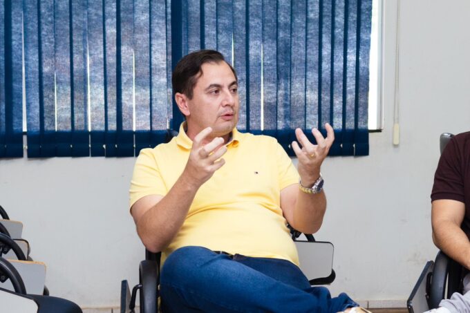 Nova Lei Fortalece Comércio Local de Jardim: Parceria entre Prefeitura, Câmara e AEJAR é Destaque